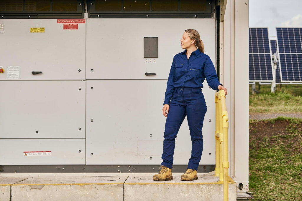Bisley Bisley BPCL6150 Ladies X Airflow Vented Cargo Pants Navy View 17